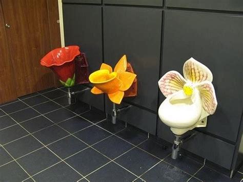 Bizarre Toilets From Around The World With Images Toilet Humor Urinals Cool Toilets