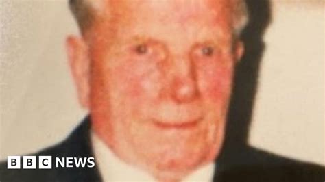 police apologise over norman moffatt murder inquiry failings