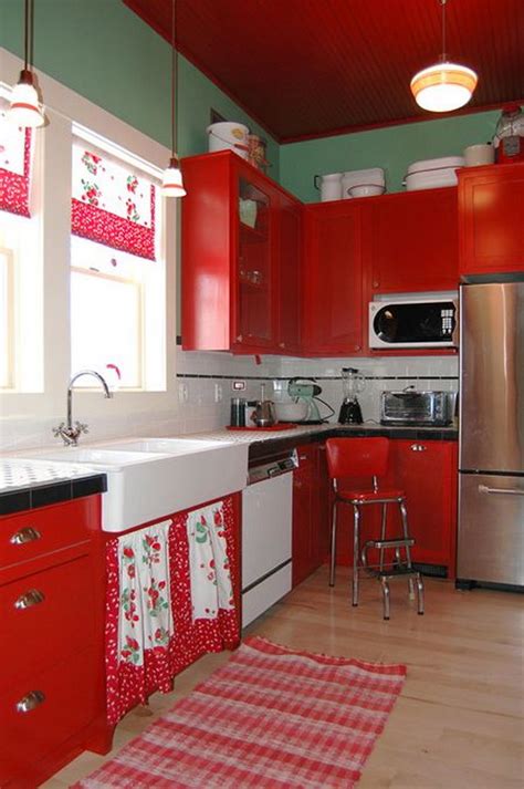 The warm color floor and the cool white kitchen cabinets don't work well. 80+ Cool Kitchen Cabinet Paint Color Ideas