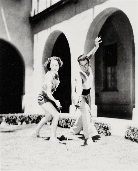 Olivia De Havilland Errol Flynn