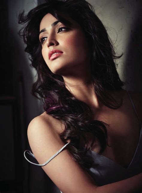 Sultry Seductress Yami Gautam Turns Up The Heat For Photoshoot Indiatimes Com
