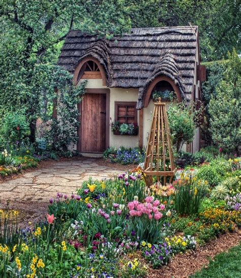 Beautiful Cottage And Garden Beautiful Cottages Cottage Garden