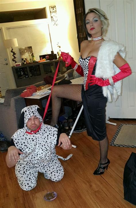 cruella deville and dalmatian halloween costume funny couples costume couples… halloween