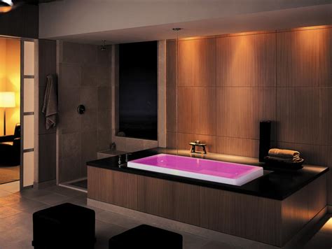 Click to view other data about this site. ADA-Compliant Bathroom Layouts | HGTV