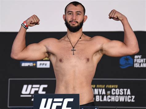 Prochazka tonight (sat., may 1, 2021) live on espn2/espn+ from las vegas. UFC targeting Reyes-Prochazka for main event in February ...