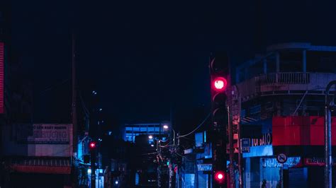 Wallpaper Traffic Light Night Road Street City Hd