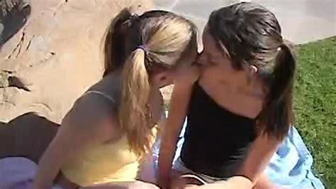 Teen Topanga Lesbian With Chloe Porn Videos