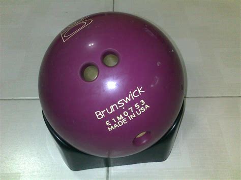 Kedai Bowling Online Urethane Bowling Ball Brunswick Rhino 13 Lbs
