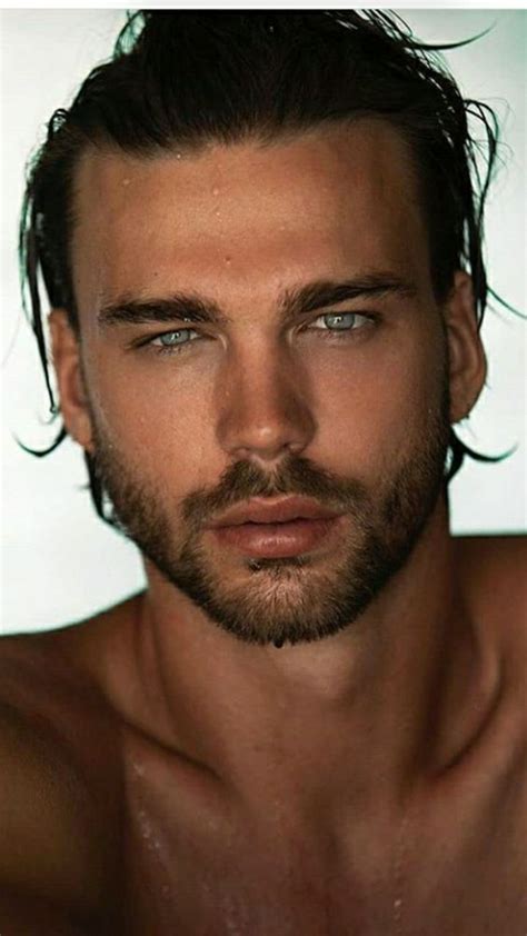 Pin By Uomosublissimo On Beautiful Faces Belles Gueules Beautiful Men Faces Blue Eyed Men