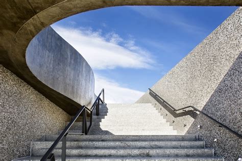 Andrew is now new zealand's most internationally recognised architect. Andrew Patterson: 2017 Gold Medal winner | Architecture Now