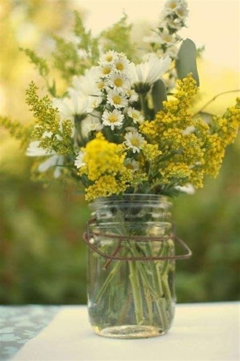 Pin By Little Pea On Plants Flowers And Fruits Mason Jar Flowers