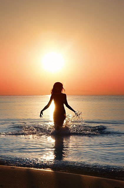 Walking With Sunset Beach Photography Poses Silhouette Photography Beautiful Beach Pictures