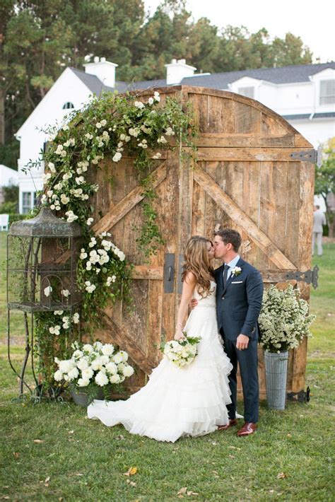 Simple Rustic Wedding Ideas Shabby Chic Outdoor Country Wedding