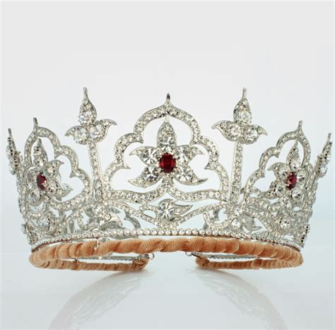 The Story Of Tiaras A History Of Elegance Jewelry Sothebys