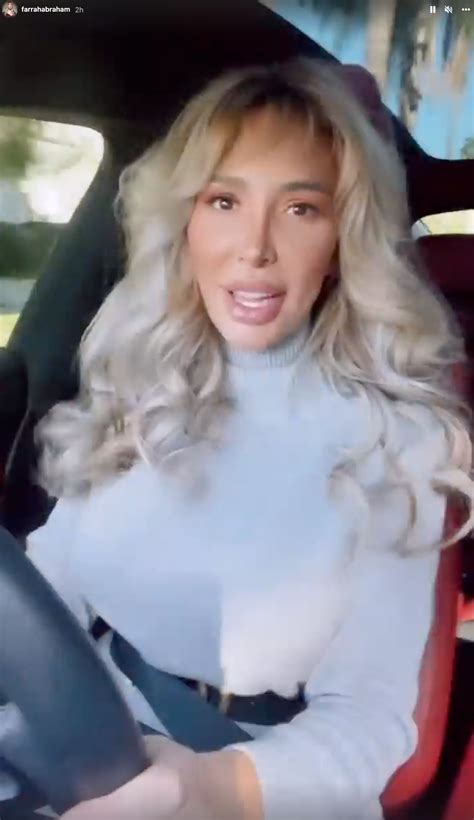 Teen Mom Farrah Abraham Recklessly Films Video On Phone While Driving