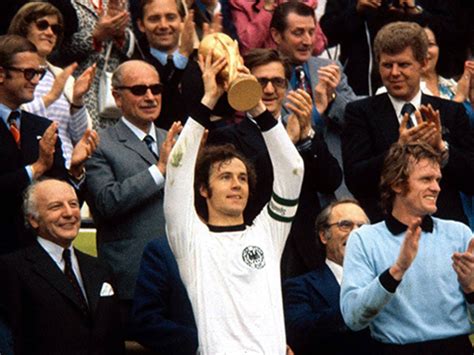Cromos Da História Dos Mundiais Franz Beckenbauer O ‘kaiser Que