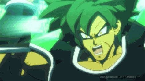 And while the latest iteration of broly is easily the most powerful the super saiyan has ever been, he also hides a rather startling secret: Les meilleurs GIFs du trailer Dragon Ball Super : BROLY ...