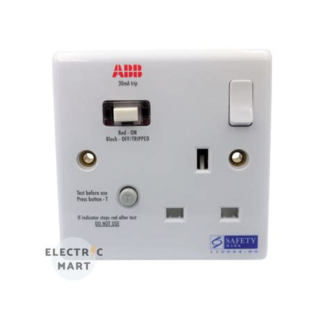 Abb Crs113 13a Rcd Single Switch Socket Outlet 1 Gang 1x13a Sso Wit