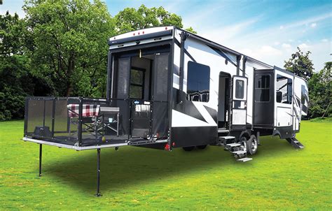 5th Wheel Toy Hauler With Party Deck Wow Blog