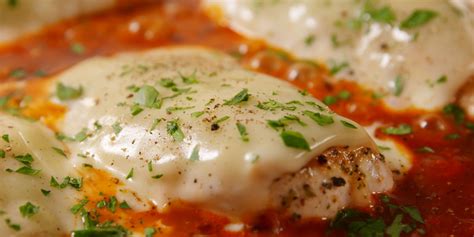 In a small bowl, combine spaghetti sauce and mushrooms; Best Mozzarella Chicken Recipe - How to Make Mozzarella ...