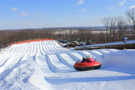 Sledding And Tubing In New Hampshire