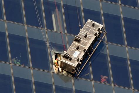 World Trade Center Window Washers Rescued After Dangling From