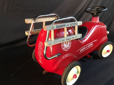Vintage Radio Flyer Fire Truck Ride On Kids Toy 27 Long Able Auctions