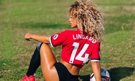 Also, she was seen with the nfl star antonio brown back in 2017. Man United's Jesse Lingard splits with model girlfriend ...