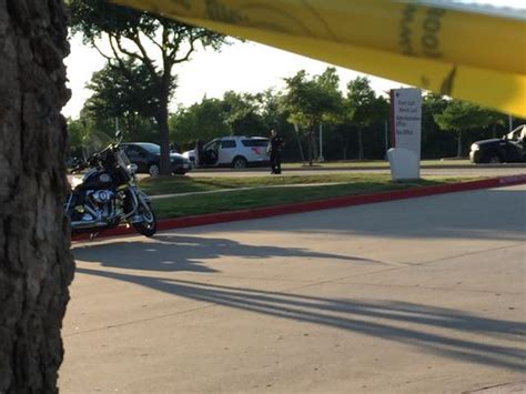 Traffic Cop Killed Both Attackers At Mohammed Exhibit In Garland