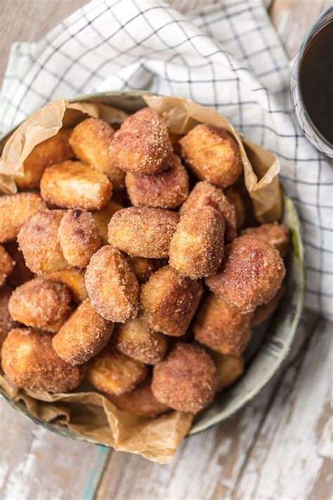 It's like a giant bacon, egg, and cheese deli sandwich, with a bit of gravy added for good measure. Cinnamon Sugar Biscuit Bites - Crispy Cinnamon Bites (VIDEO)