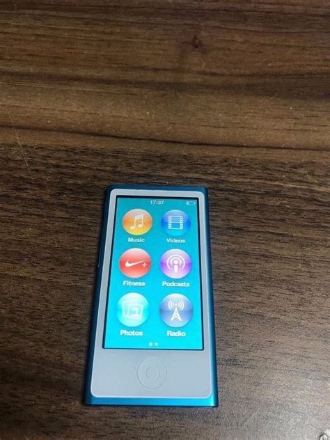 Apple Ipod Nano 16gb Blue7th Generationexcellent Condition In Old