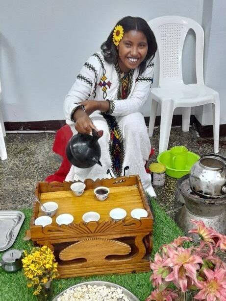 Celebrating The New Year In Ethiopia Learn About Enkutatash
