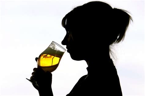 L Excès D Alcool Modifie Le Cerveau Des Adolescents Médecine