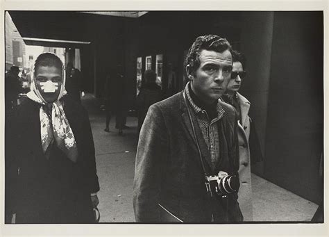 Garry Winogrands Photographs Contain Entire Novels Garry Winogrand