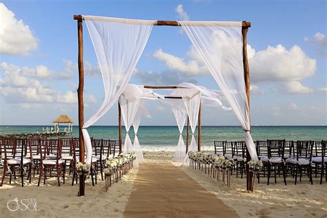 Beautiful wedding set como italy. Top Riviera Maya Luxury Resorts for Destination Weddings