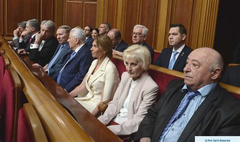 Інавгурація президента україни викликає запитання. Інавгурація Зеленського: батьки президента були присутні ...