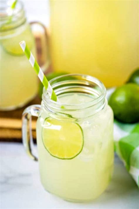 Limeade An Easy 5 Minute Recipe Food Folks And Fun