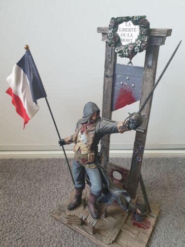 Assassins Creed Unity Guillotine Edition Collector Arno Statue And Artbook Ebay