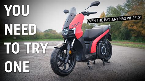 2022 Seat Mo Escooter 125 First Ride Review A Personal Ev For Under £