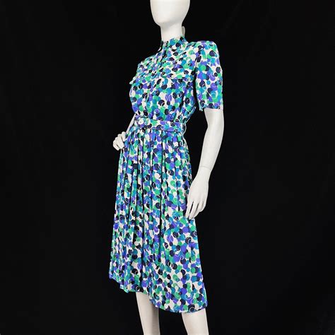 80s90s Secretary Dress Colorful Print Pleated Belted B099 By Leslie Fay