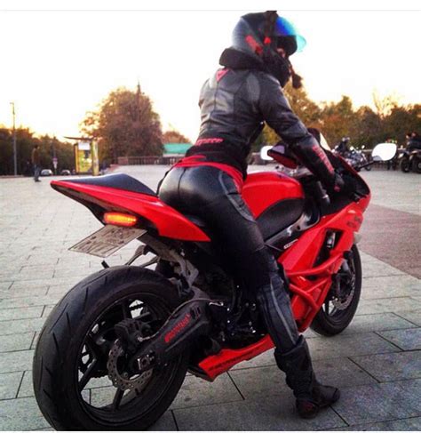 Ohne Titel Von Rinaldi Gilmar Motorcycle Suit Motorbike Girl