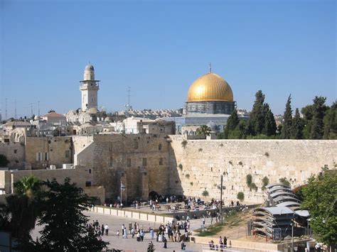 Why Is The Temple Mount Sacred To The Jewish People The Israel Boutique