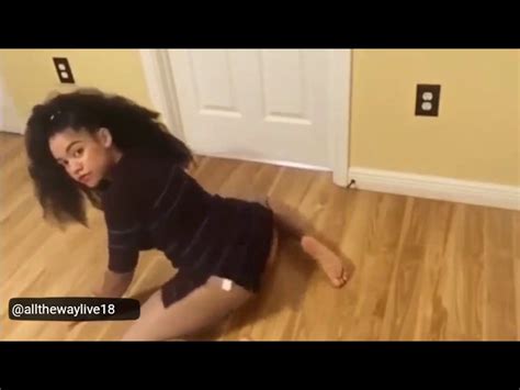 Thick Black Teen Dancing And Twerking With Short Skirt All The Way 317