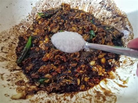 Malaysian street food kuey teow goreng harga 1 porsi rm 4, disini ada juga nasi goreng, mie goreng, dan bihun goreng. Resepi Kuey Teow Goreng Kering Sedap Dan Simple Jer. Pasti ...