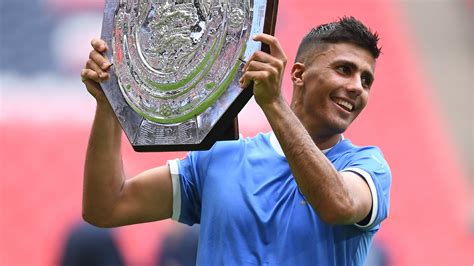 manchester city news he s a perfect fit de bruyne full of praise for new signing rodri