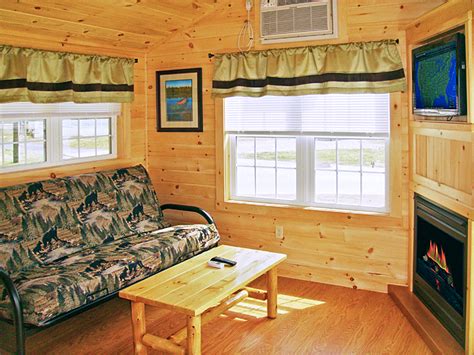 Spend a wonderful vacation in one of our 17 comfortable non smoking mountain cabins. Silver Lake Park Campground :: Cabin Rentals