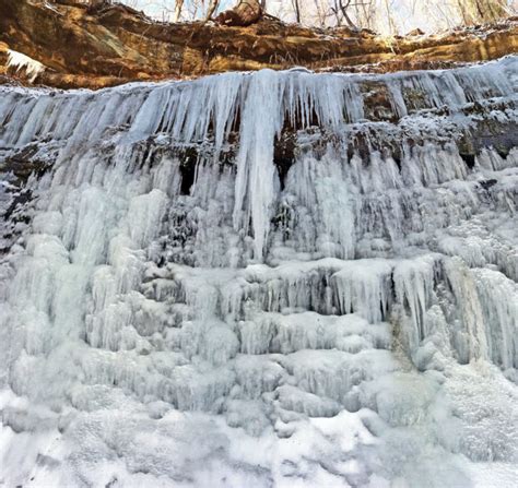 12 Beautiful Frozen Waterfalls In Wisconsin In The Winter