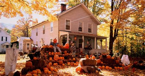 The 10 Best Neighborhoods For Trick Or Treating In The Us Huffpost Life