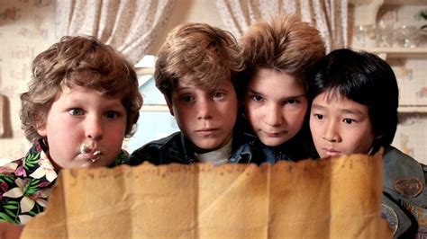 Goonies Turns 30 And Jeff Cohen Who Played Chunk In The Film Looks Back