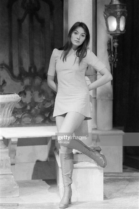 News Photo Lesley Anne Down British Actress Aged 17 Years